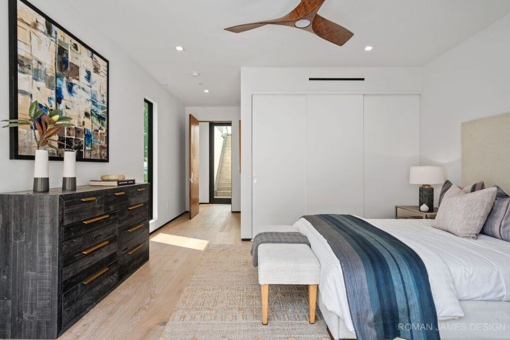 Angelo Modern Mansion Third Bedroom