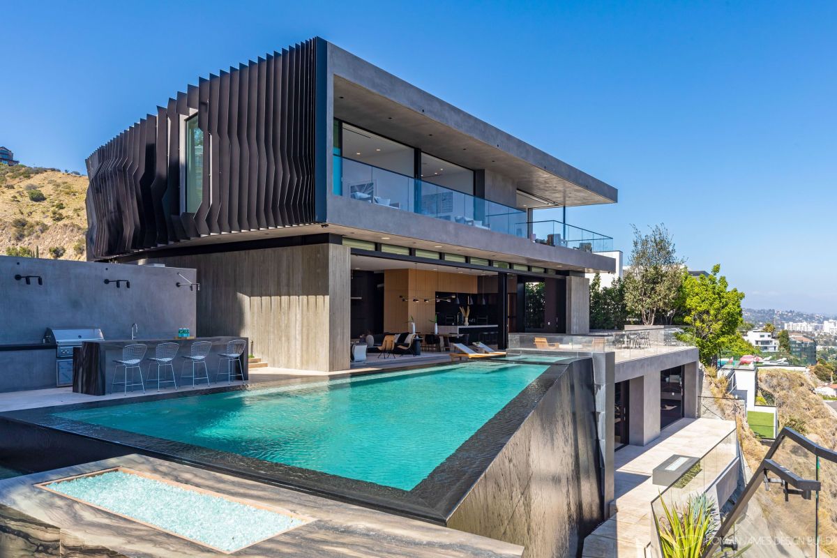 Sunset View Exterior with Pool